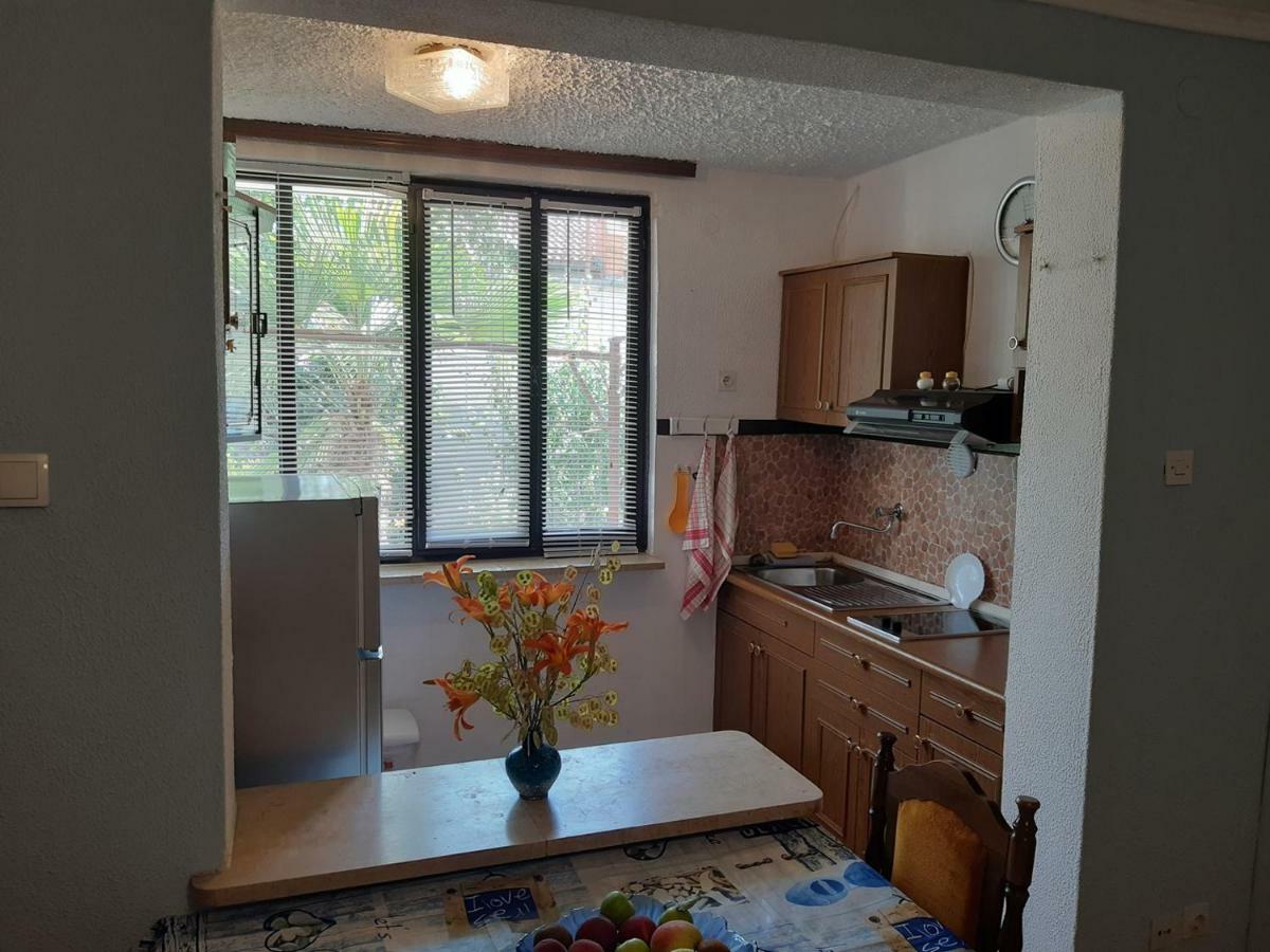 Ana - 1 Bedroom, Garden, Near The Beach *